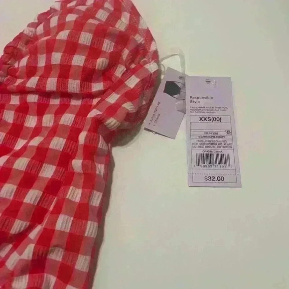 Wild Fable Keyhole Cross Front Halter One Piece Swimsuit NWT Size XXS - Picture 8 of 8